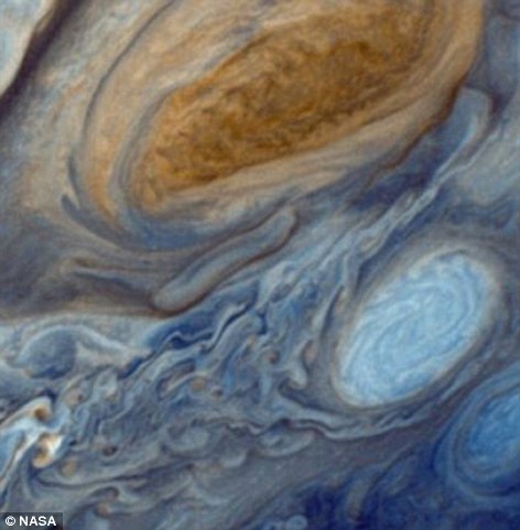 美国“朱诺”号探测器成功进入环绕木星轨道【6】