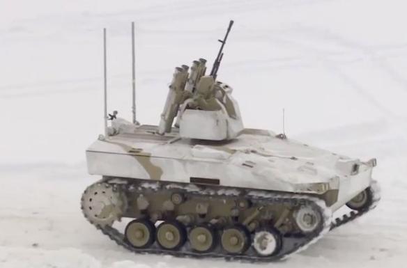 俄测试新型无人坦克：可自主选择打击目标(图)